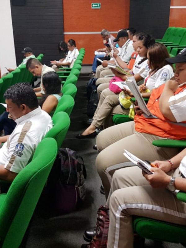 Capacitación a elementos de agencias portuarias