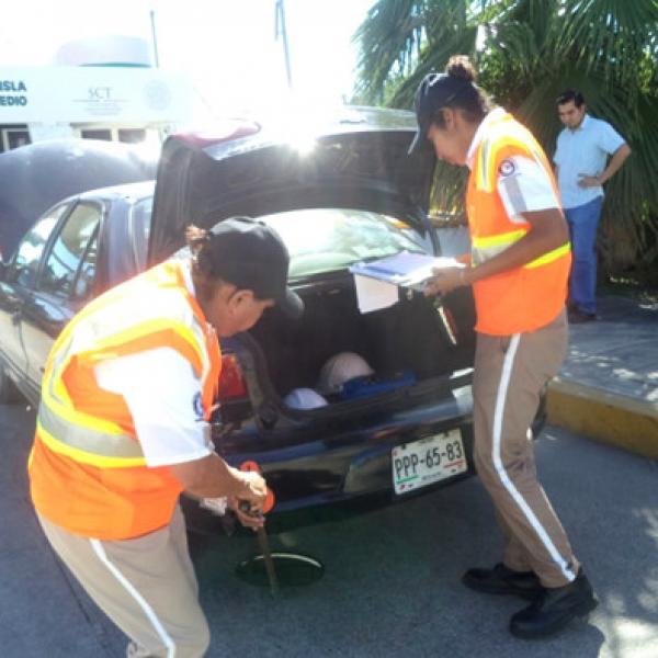 Elementos en puestos de servicio