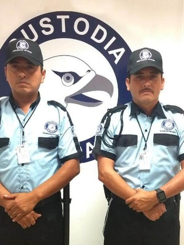 Guardias de seguridad